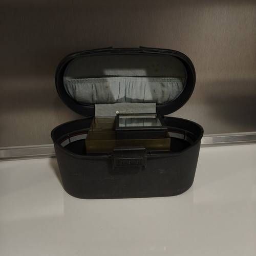 Samsonite vintage vanity case black hard shell train case