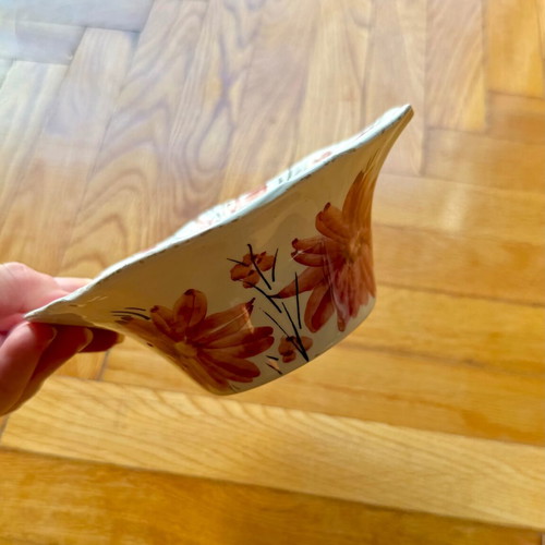 Ceramic bowl with pink floral design, 15 cm