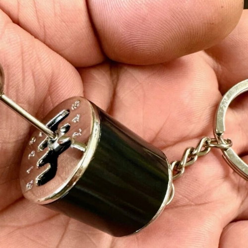 Gearshift keychain, black