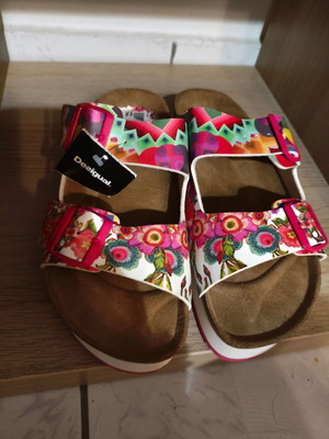 Desigual women's slippers new, size 39, multicolor