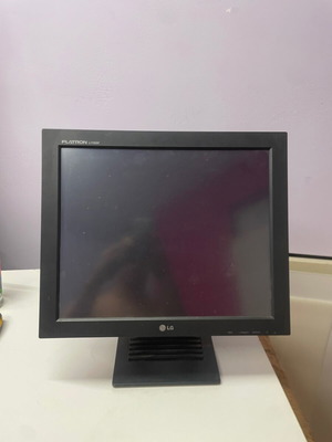 LG Flatron L1730SF οθόνη αφής σαν καινούργιο