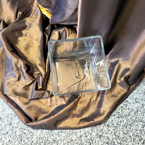 Large Glass Vase Cube 20x20x25 cm like new