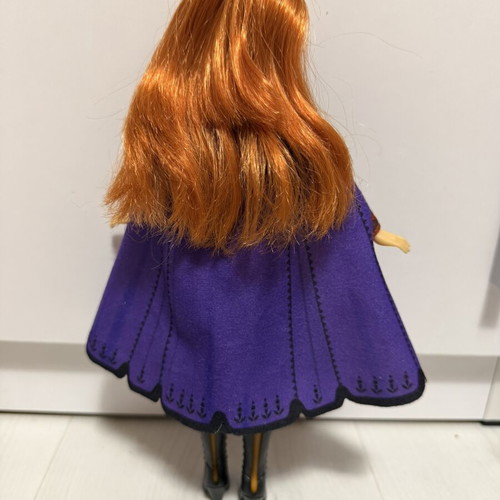 Hasbro 2018 Anna Frozen 2 doll like new with original outfit