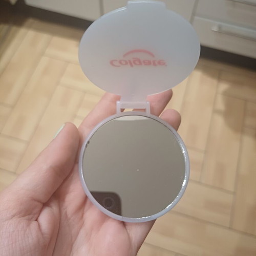 Colgate Compact Mirror new