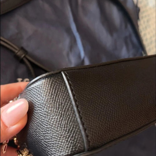 Tommy Hilfiger crossbody bag like new, black