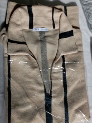 Zara men's shirt like new, size XL, black and beige