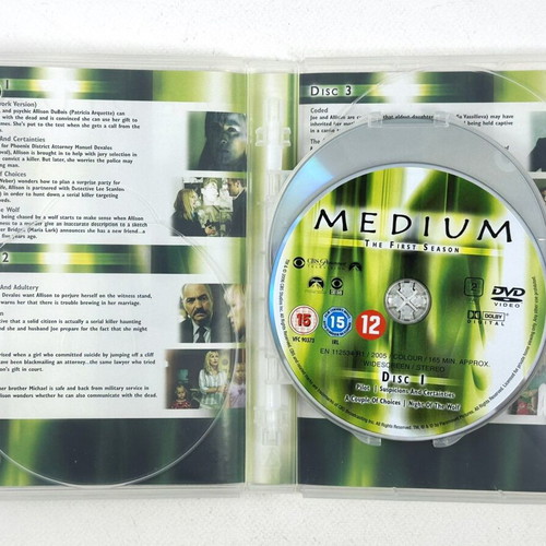 Medium First Season DVD used, 4 discs, English subtitles