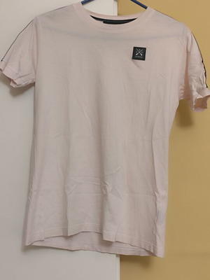 Men's Pink T-shirt Vinyl Art Clothing like new, size S