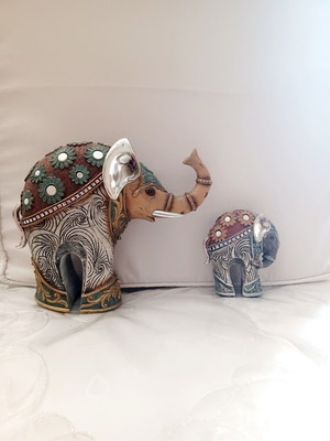 Decorative elephants like new
