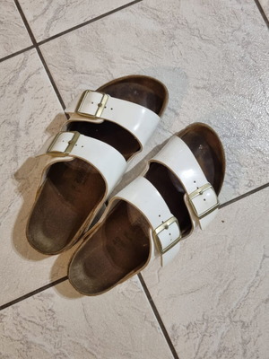 Birkenstock γυναικεία σανδάλια μεταχειρισμένα, άσπρα μέγεθος 40
