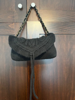 Guy Laroche knitted women's shoulder bag new black