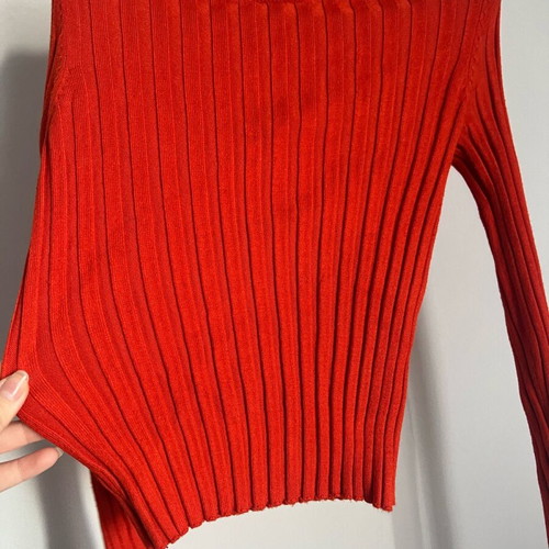 Red coral elastic pullover like new
