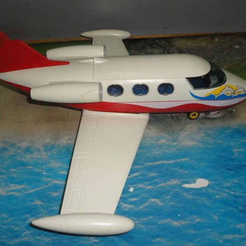 Playmobil airplane missing rear top part