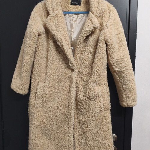 Teddy coat like new, beige cream, size S