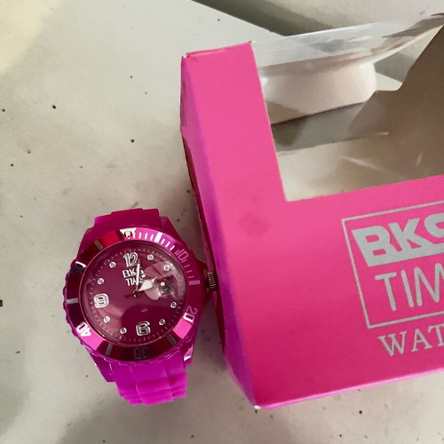 Watch new with its box