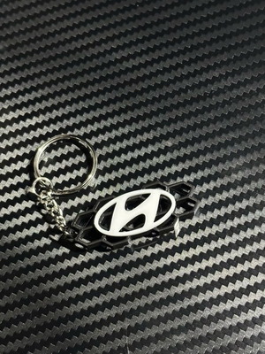Hyundai keychain new, black and white