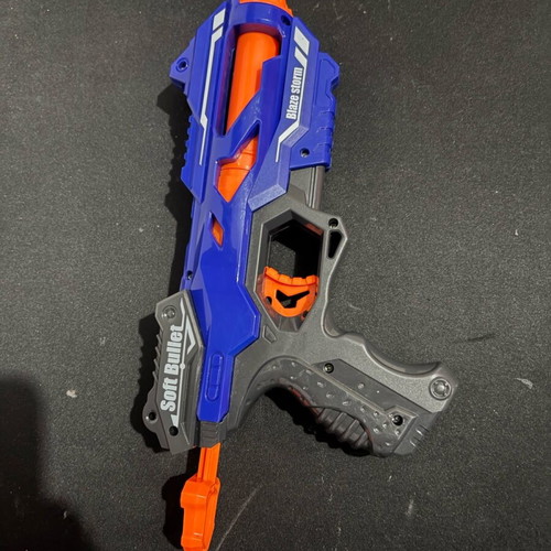Nerf toy gun new with plastic spheres gift for kids 4+