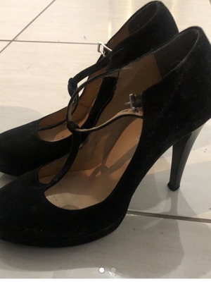 Γόβες μαύρες 37 σαν καινούργιο, τακούνι 9 εκ.