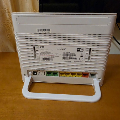Router Modem ZTE H288 Wi-Fi 5 like new