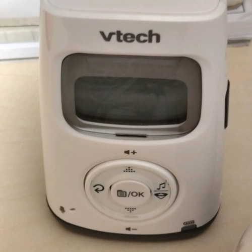 Vtech baby monitor with lullabies and ceiling projections used
