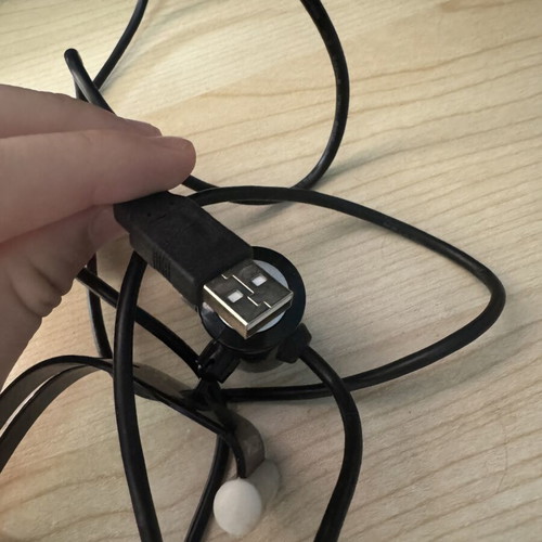 Philips SPC520NC Webcam with Built-in Microphone like new