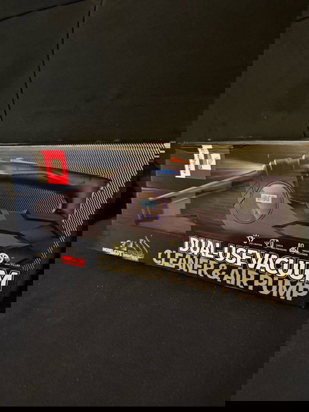 2 σε 1 Σκουπάκι και Τρόμπα αέρος για ελαστικά