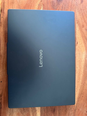 Laptop Lenovo Yoga 7 14AKP10 σαν καινούργιο με Ryzen 16GB RAM και 512GB SSD