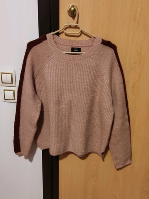 Only sweater used, chunky knit, pink with purple stripe, size L