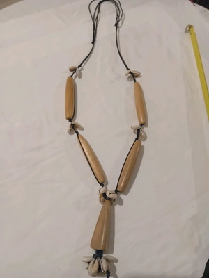 Necklace pack like new