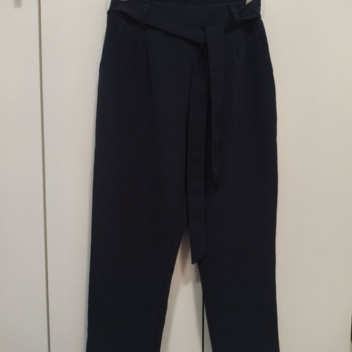High-waisted fabric pants with belt like new, dark blue