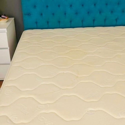 Candia bed with Media Strom mattress like new