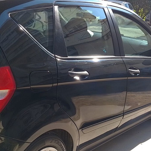 Mercedes Benz A170 classic used with gas and petrol 1700 cc