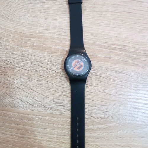 Hard Rock Cafe wristwatch used, black, missing clasp