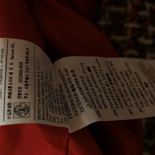 Benetton dress like new, large, red lining, side zipper