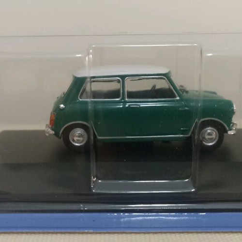 Unforgettable Cars Mini Cooper S 1967 1:43 model new