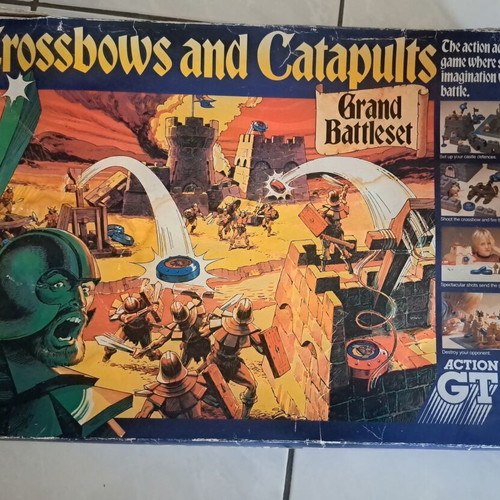 Crossbows and Catapults Grand Battleset board game Action GT