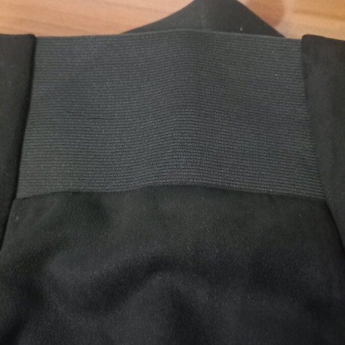 Women's black suede skirt like new, size S