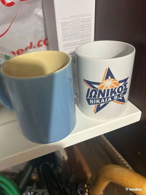Ceramic mugs set of 2 new
