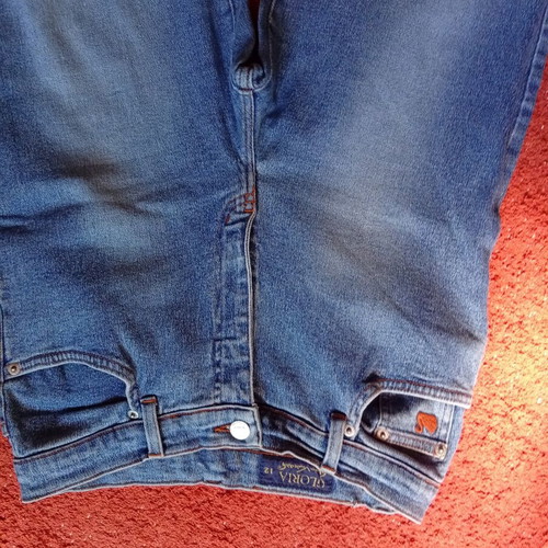 Vintage Gloria Vanderbilt women's jeans size 12 high waisted used, blue