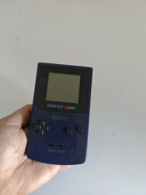 Game Boy Colour μεταχειρισμένο λειτουργικό με θήκη