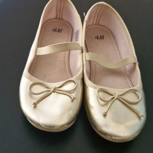 H&M ballerinas size 29 used, gold