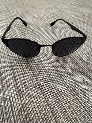 El Gio sunglasses used, black, Polaroid