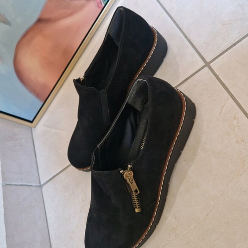 Black suede loafers Just Prive size 36 like new