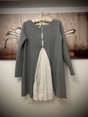 Madame Shou Shou dress with lace, like new, size large