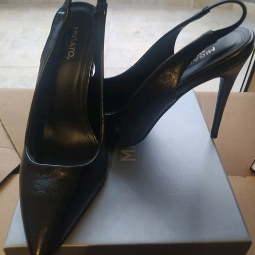 Migato shoes new, size 38
