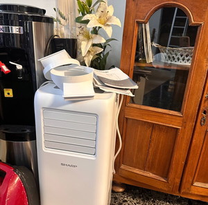 φορητό κλιματιστικό / portable air condition sharp
