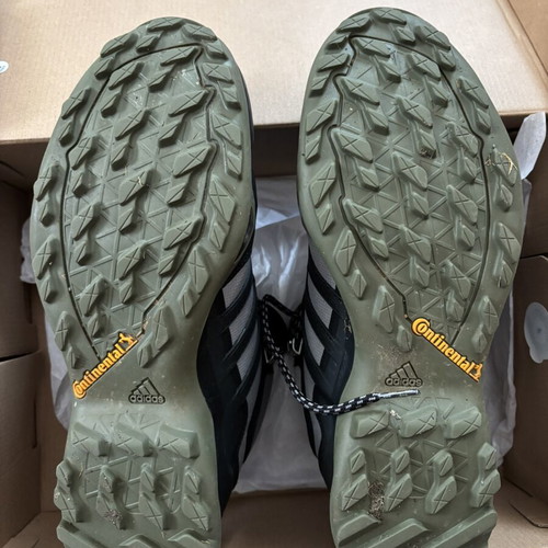 Adidas Terrex Swift R2 Mid GTX boots like new, size 43.5, grey