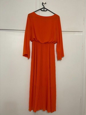 Lumina orange long dress like new, size L with elastic waist