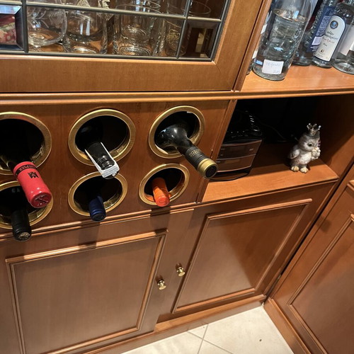 Luxury Bar Set 3 Pieces with 2 Showcases, Lighting, Counter & 2 Stools Like New