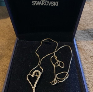 Swarovski κολιέ καρδιά